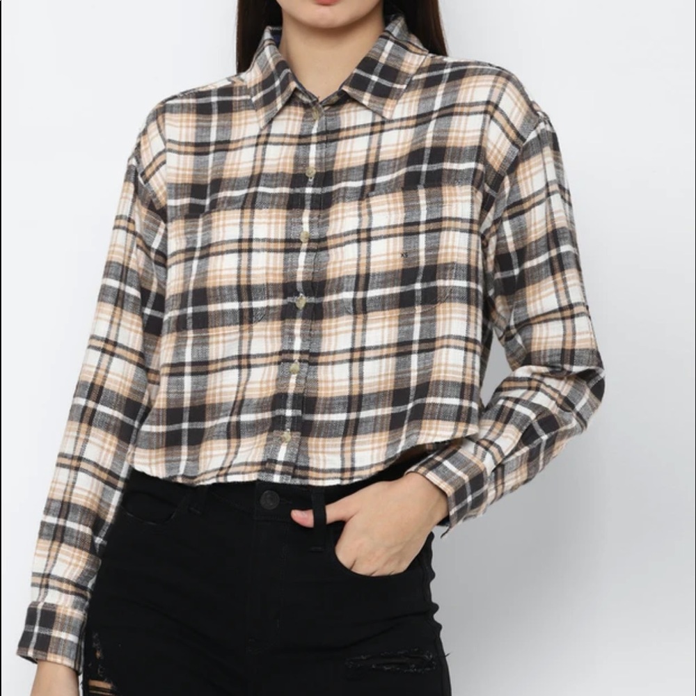 American Eagle Cozy Cabin Cropped Flannel